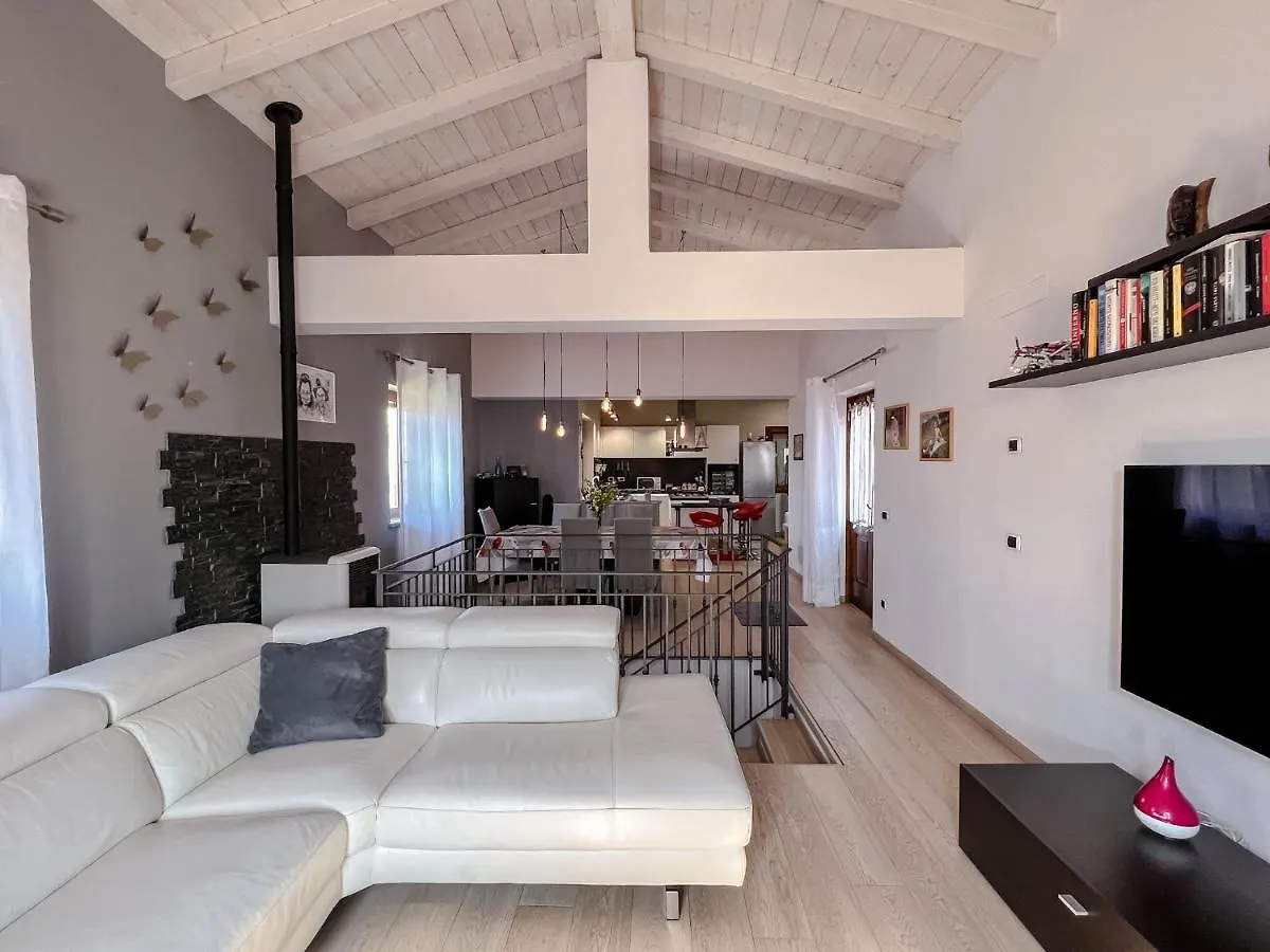 Apartment Splendido Appartamento Tra Le Colline Ed Il Mare Di Celle Ligure Brasi