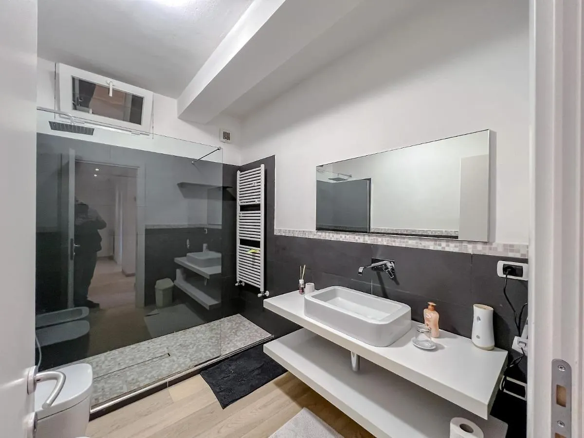 Splendido Appartamento Tra Le Colline Ed Il Mare Di Celle Ligure Brasi Apartment